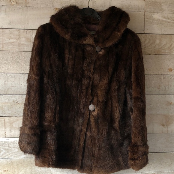 FINAL PRICE Glamorous Genuine Muskrat fur coat - Picture 2 of 13